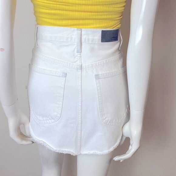 Carmar Denim Cute Sexy Mini Skirt White Rhinestone Zipper NWOT SIZE 25 - Picture 5 of 8